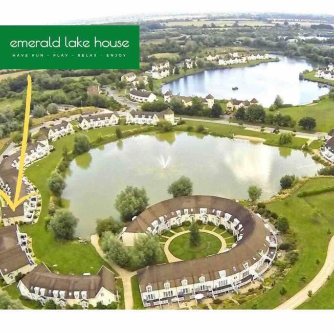 Emerald Lake House South Cerney Dış mekan fotoğraf